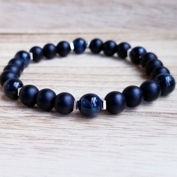 Black Onyx & Tiger Eye Gemstone Bracelet - Picture 5 of 5